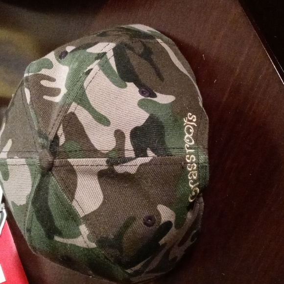 Grassroots snapback hat - Picture 2 of 2